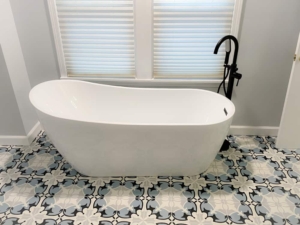 idea bathroom basement flooring look